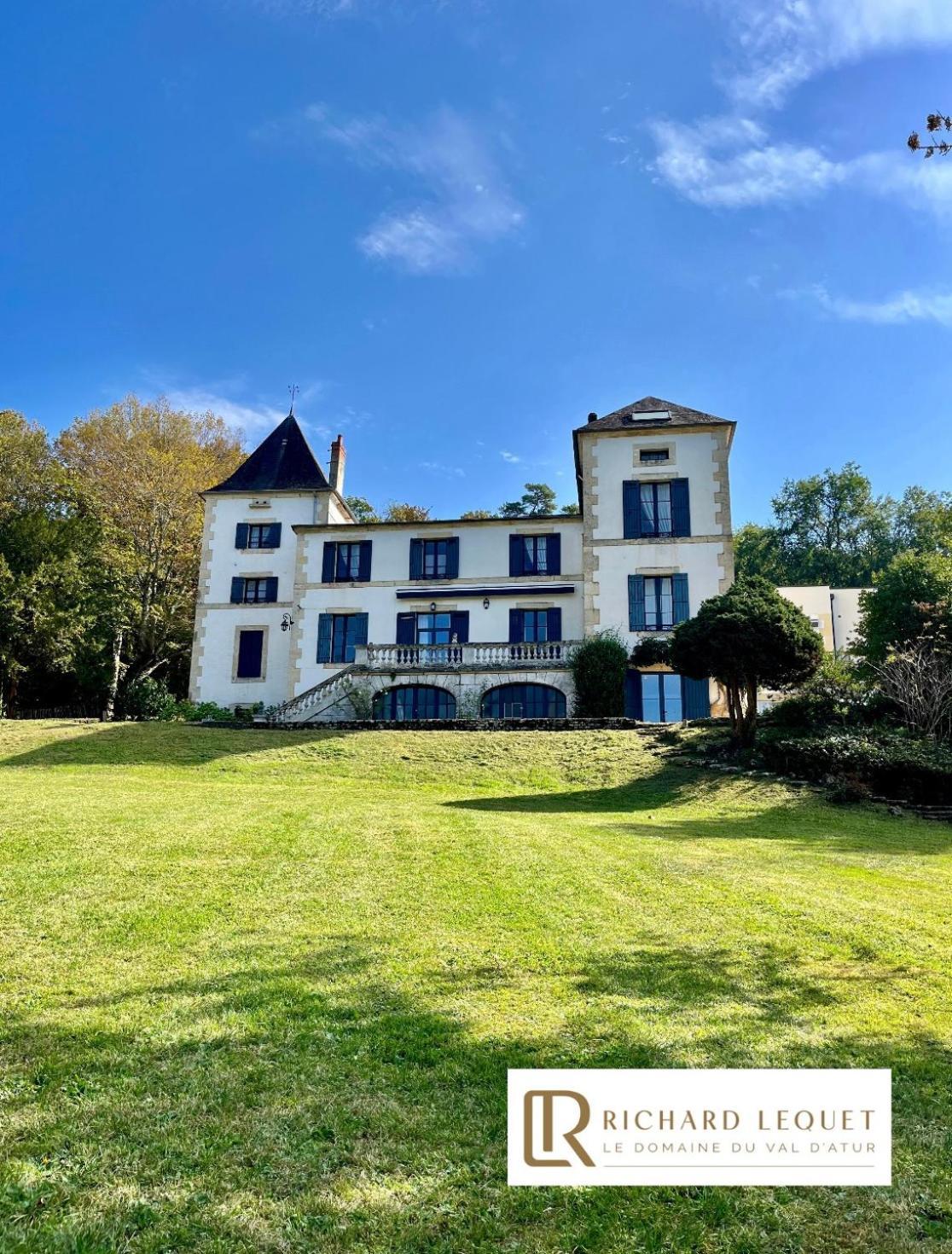 Richard Lequet Domaine Gastronomique Du Val D Atur Hotel Boulazac Isle Manoire Exterior foto